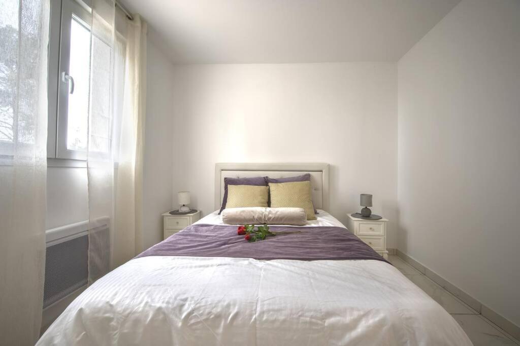 Appt P2 De 1 A 6 Pers A Rognac Exterior foto